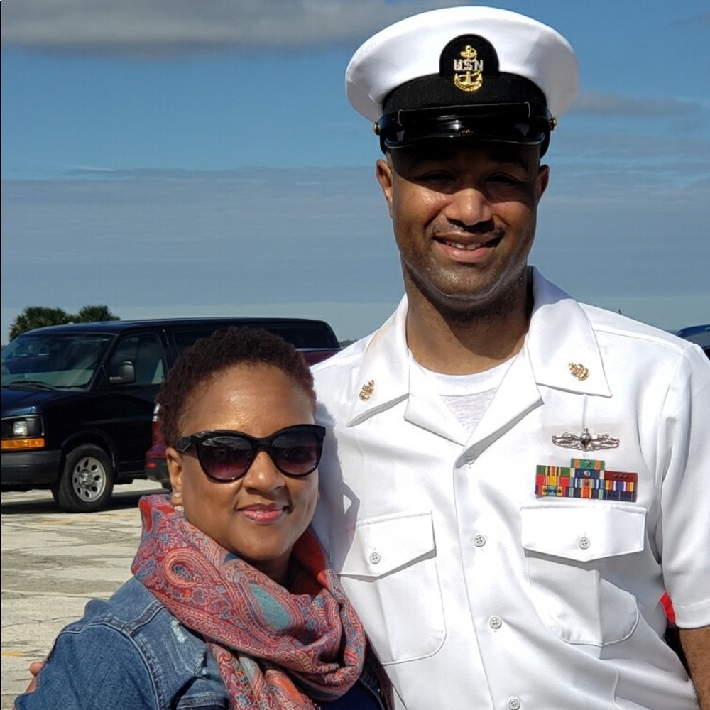 Meet your Posher, Stanley